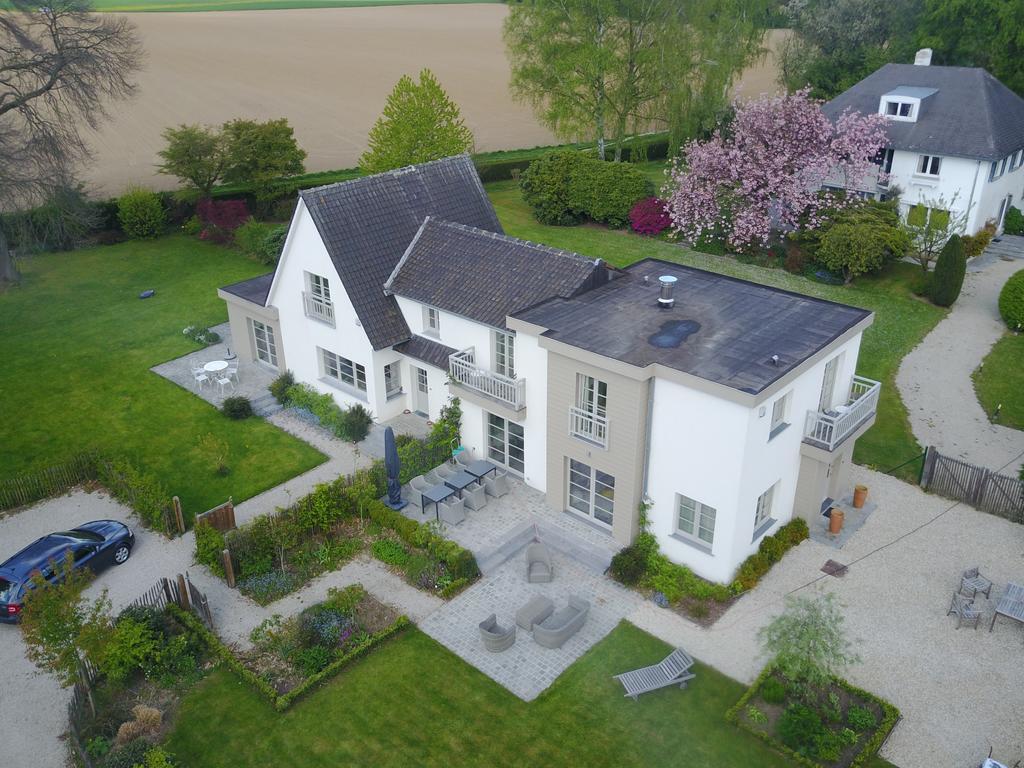 Hotel Le Chataignier Wezembeek-Oppem Exterior foto
